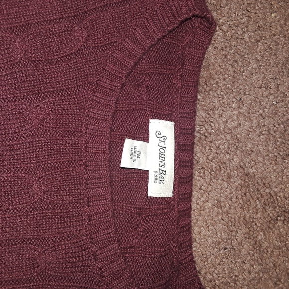 Knitted Sweater - Picture 2 of 4